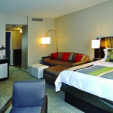The Donatello Hotel &mdash; The Donatello Studio Unit