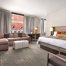 The Donatello Hotel &mdash; The Donatello Studio Unit