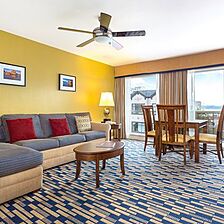 The Suites at Fisherman's Wharf — Living Area