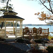 Sheepscot Harbour Village Resort & Spa — Deck and Gazebo