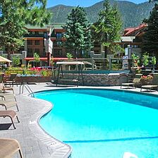 The Stardust Lodge — Pool