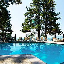 Red Wolf Lakeside Lodge &mdash; Pool