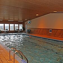 Lake Forest Resort and Club — Pool