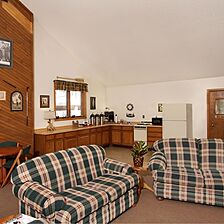 Lake Forest Resort and Club — Clubhouse
