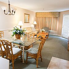 Port O'Call — Sample Dining Area