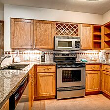 Falcon Point &mdash; Kitchen