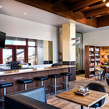 The Westin Riverfront Resort & Spa — Cafe