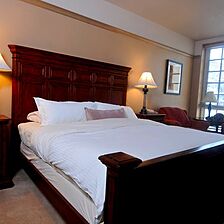 Park Plaza at Beaver Creek — Bedroom