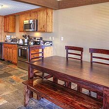 Gold Point Resort &mdash; Dining Area