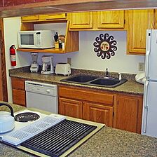 Rockridge — Kitchen