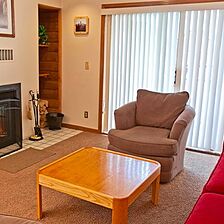 Swan Mountain Resort — Living Area