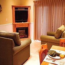 Trade Winds on the Bay &mdash; Living Area