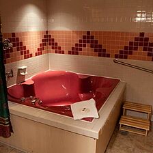 Goldenwoods Condominiums at Powderhorn Resort — Bathroom