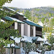 Goldenwoods Condominiums at Powderhorn Resort — Exterior