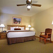 Grand Lodge Crested Butte — Bedroom