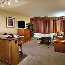 Grand Lodge Crested Butte — Living Area
