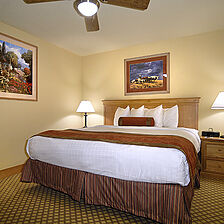Grand Lodge Crested Butte — Bedroom