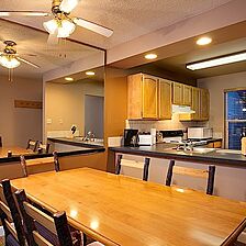 Legacy Vacation Club Steamboat Springs - Suites — Dining Area
