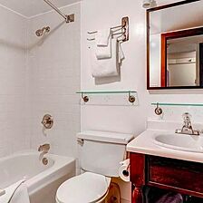 Vail Run Resort — Bathroom
