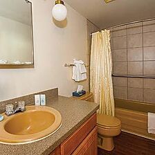 Twin Rivers Condominiums — Bathroom