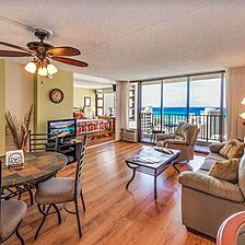 Aston at the Waikiki Banyan — Living Area