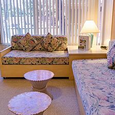Kuhio Banyan Club — Living Area