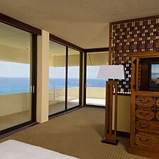 The Royal Kona — Living Area