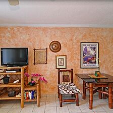 Kona Reef — Living Area