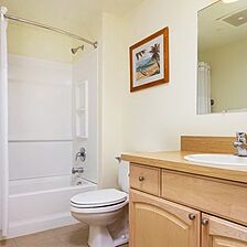 WorldMark Kona Resort &mdash; Bathroom