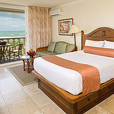 Aston Islander on the Beach — Bedroom