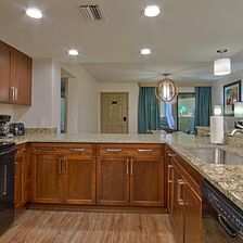 Holiday Inn Club Vacations Scottsdale Resort — Kitchen