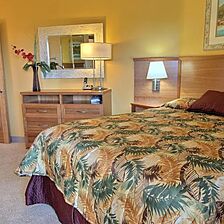 Maui Sunset — Bedroom