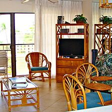 Kihei Akahi — Living Area