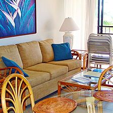Kihei Akahi — Living Area