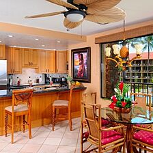 Resort at Papakea — Dining Area