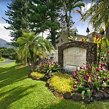 Makai Club Cottages — Exterior