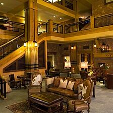 Grand Summit Hotel — Lobby