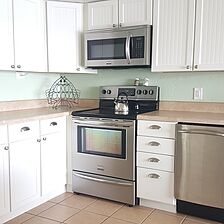 Cedar Cove Hotel — Kitchen
