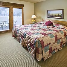 Wyndham Taos — Bedroom