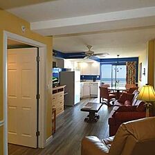 Catalina Beach Club — Living Area