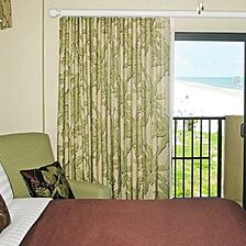 Tropic Shores Resort — Bedroom