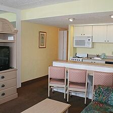 Holiday Shores Beach Club &mdash; Living Area