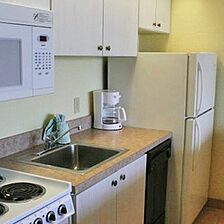 Holiday Shores Beach Club &mdash; Kitchen