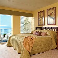 Perennial Vacation Club at Daytona Beach — Bedroom