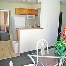 Turtle Inn — Kitchen