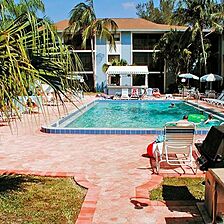 Tropical Sands Resort &mdash; Pool Area
