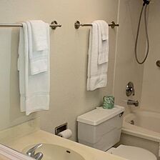 Marina Bay Resort &mdash; Bathroom