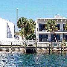 Steamboat Landing &mdash; Exterior