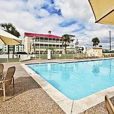 Holiday Inn Club Vacations Galveston Seaside Resort — Pool