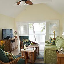 Coconut Beach Resort — Living Area